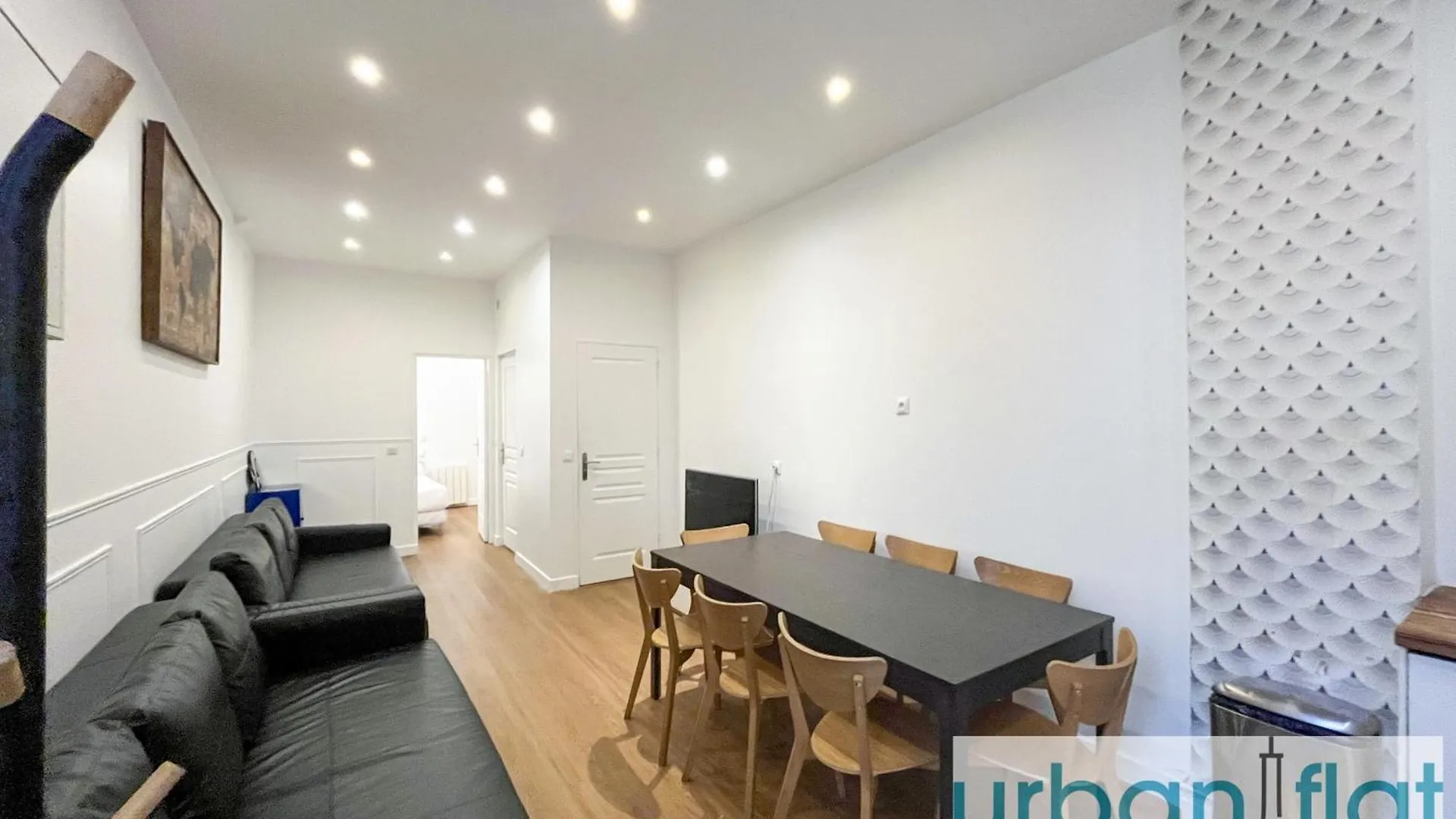Urban Flat 35 - 2 Bedroom Apartment Grands Boulevards Paris