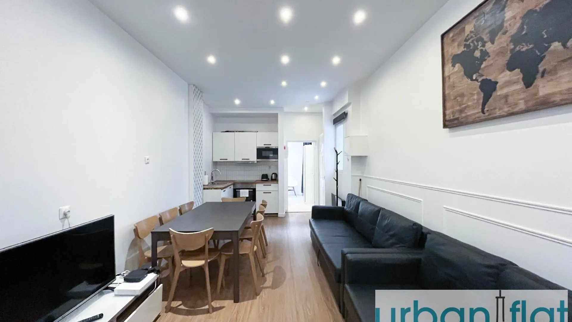 Urban Flat 35 - 2 Bedroom Apartment Grands Boulevards Paris 0*,  France
